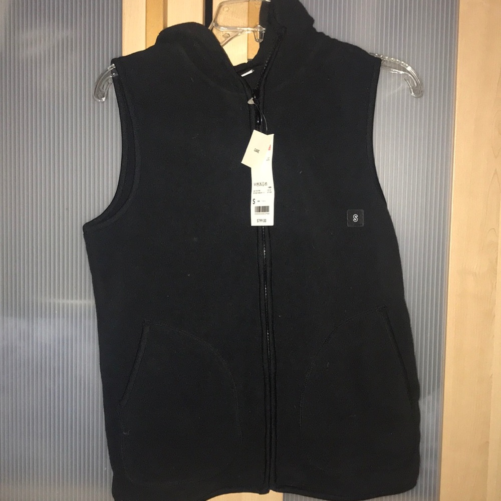 UNIQLO - S - black hood fleece vest - BRAND NEW